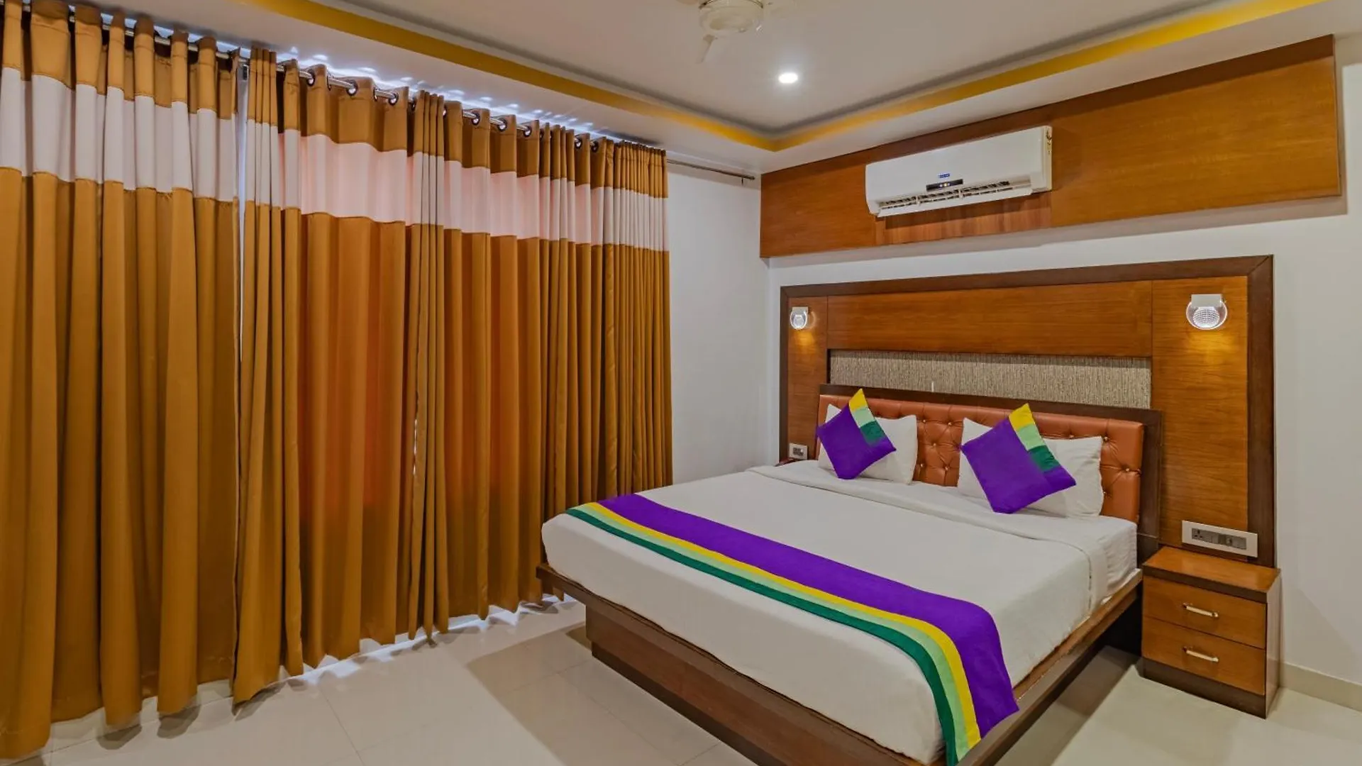 **** Hotel Treebo Premium Palmyra Milford, 2 Km From Alleppey Beach Alappuzha India